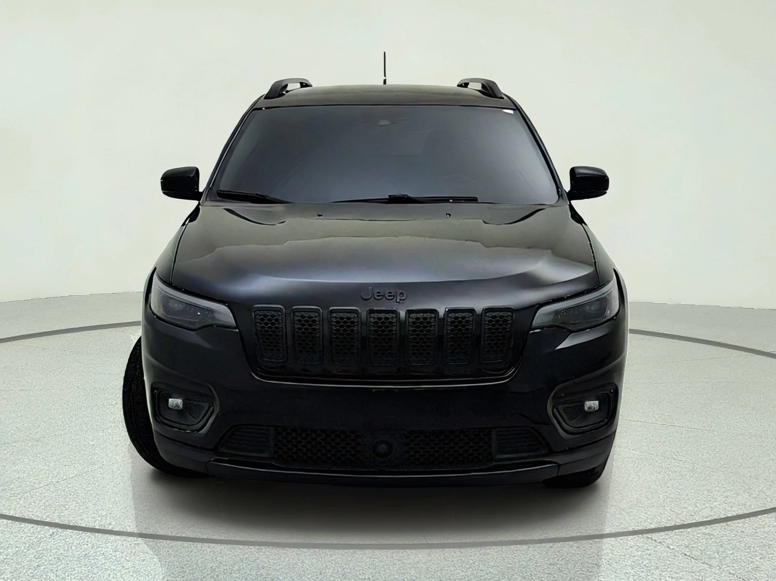 Used 2021 Diamond Black Crystal Pearlcoat Jeep Altitude image 3