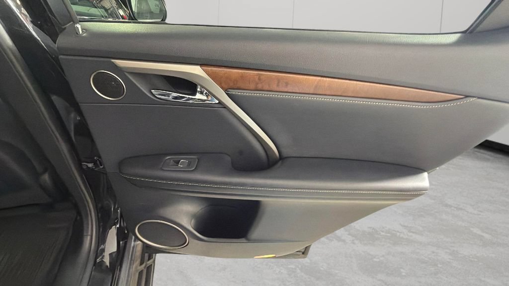 Used 2022 Black Lexus RX 350L image 37