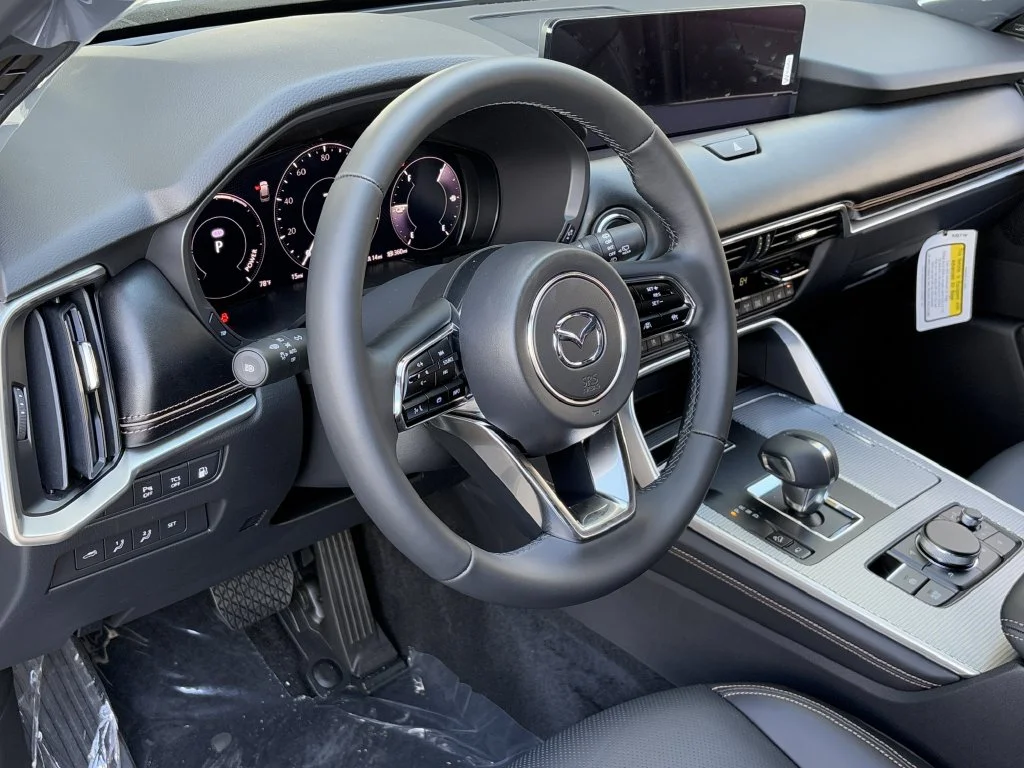 2025 Mazda CX-90 Premium Plus Package - Photo 16