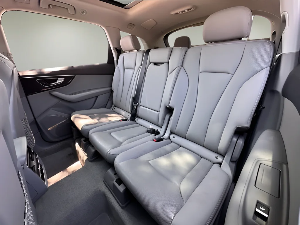 Used 2020 White Audi 55 Premium Plus image 19