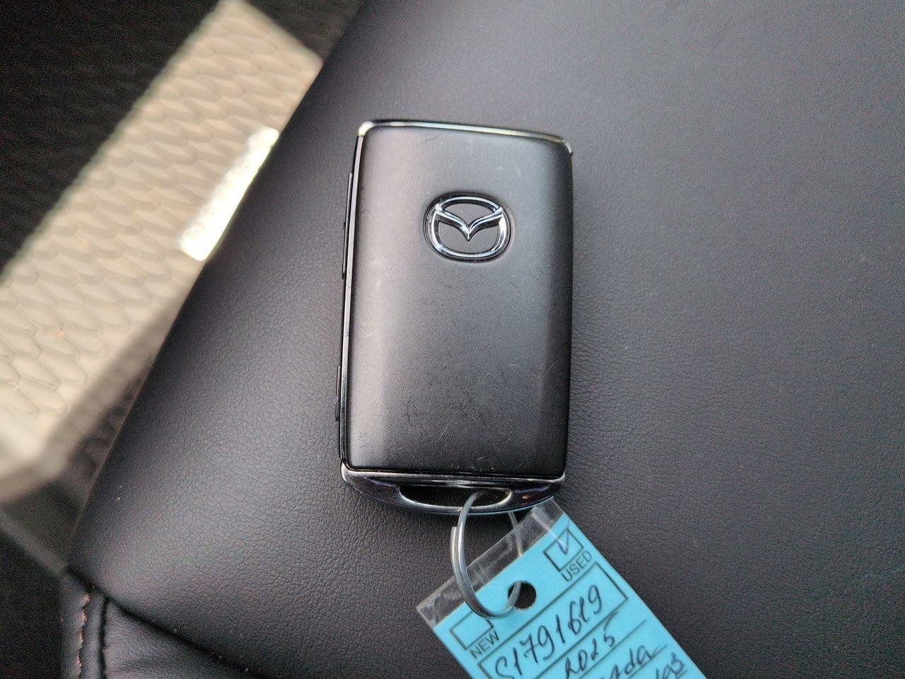 Used 2025 Soul Red Crystal Metallic Mazda 2.5 S Preferred Package image 33