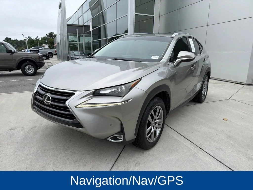 Used 2015 Atomic Silver Lexus 200t image 3