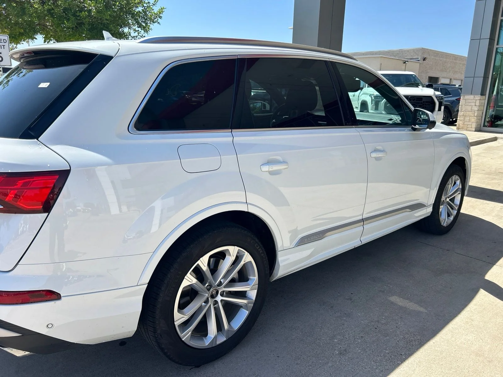 Used 2025 White Audi 55 Premium Plus image 10