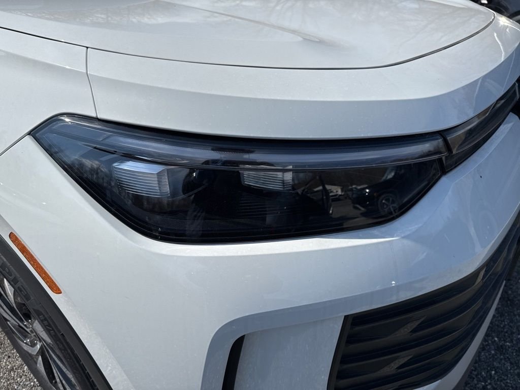 New 2025 White Volkswagen 2.0T S image 25