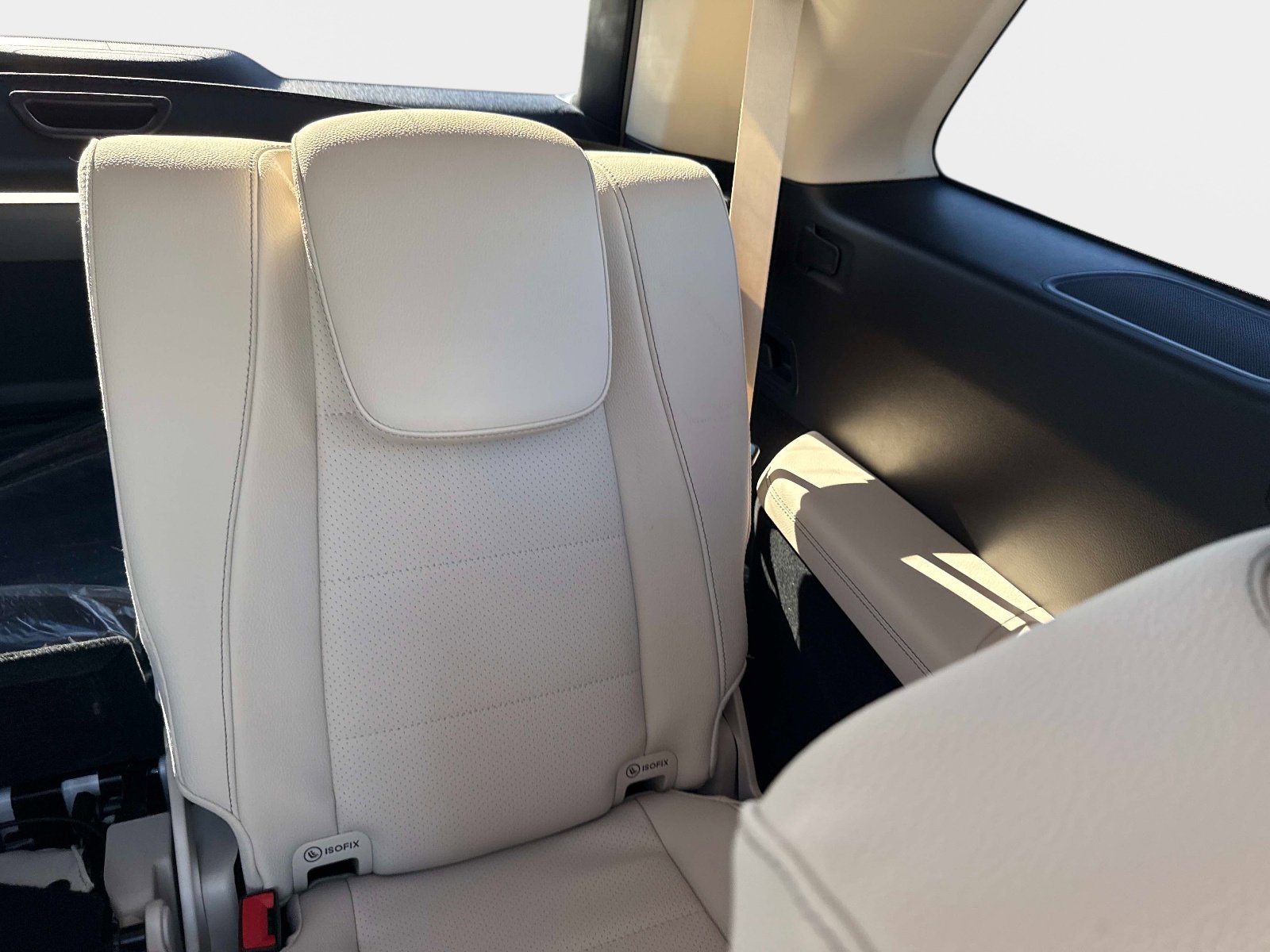 New 2026 Polar White Mercedes-Benz 450 4MATIC® SUV image 14