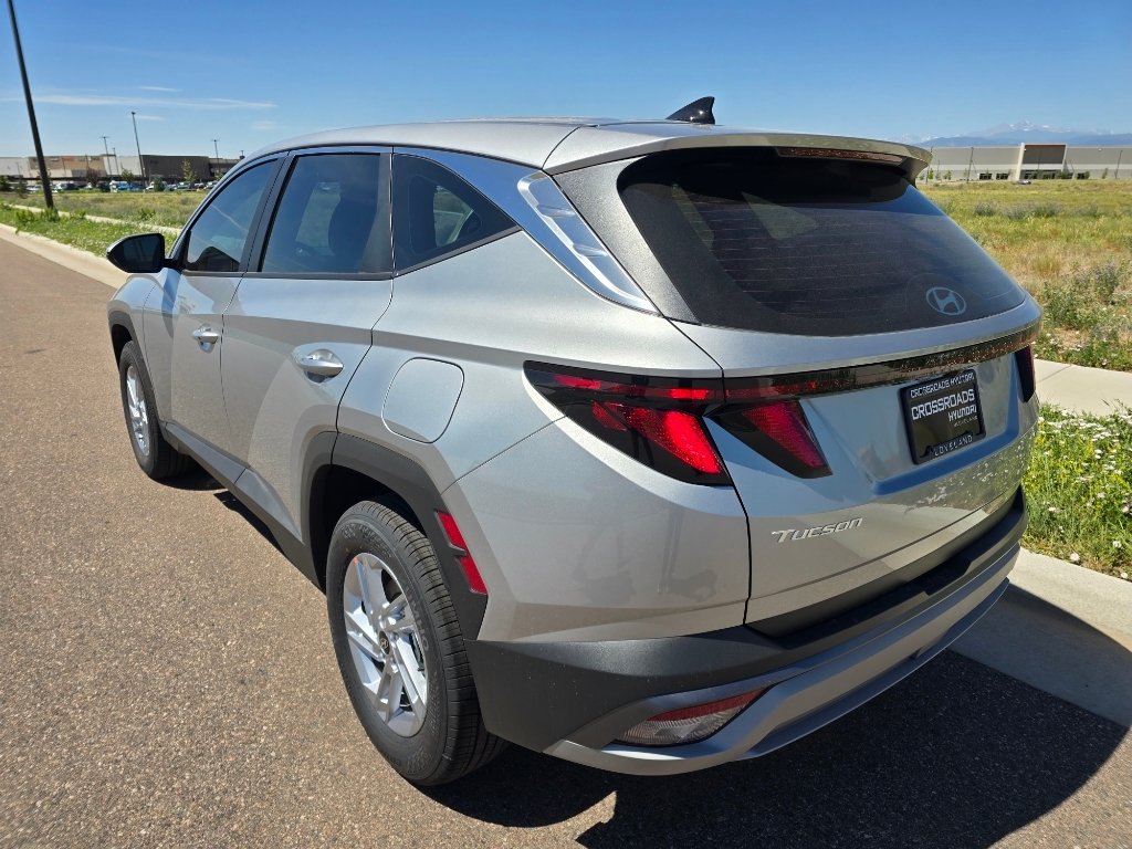 New 2026 Shimmering Silver Hyundai SE image 3