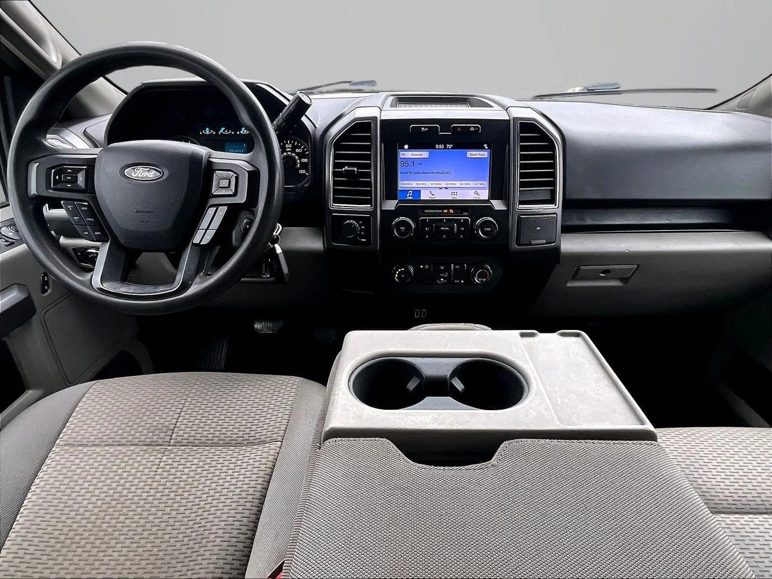 Used 2019 Blue Ford XLT image 17