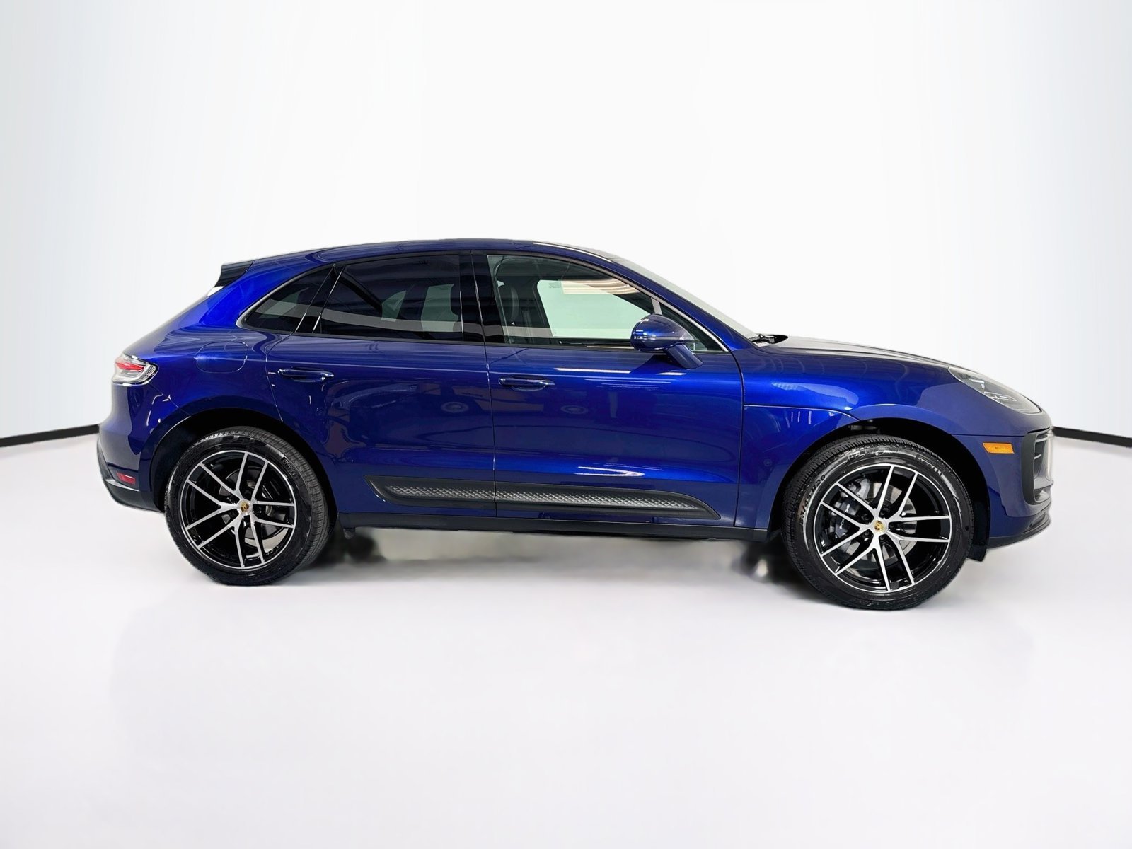 Used 2026 Gentian Blue Metallic Porsche  image 8