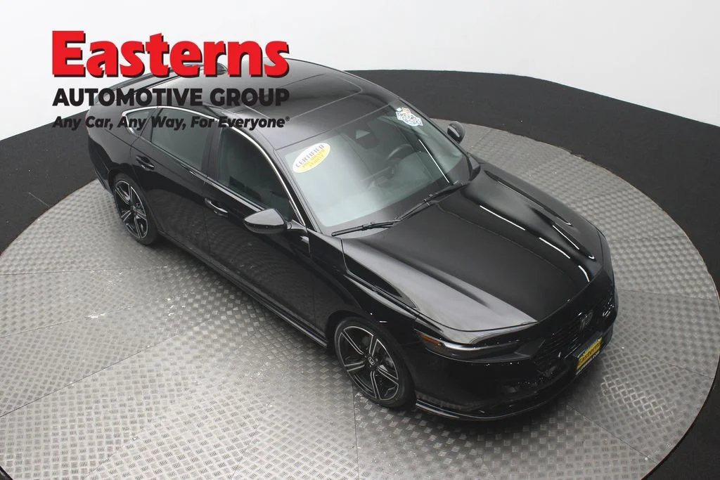 Used 2025 Black Honda Sport image 3
