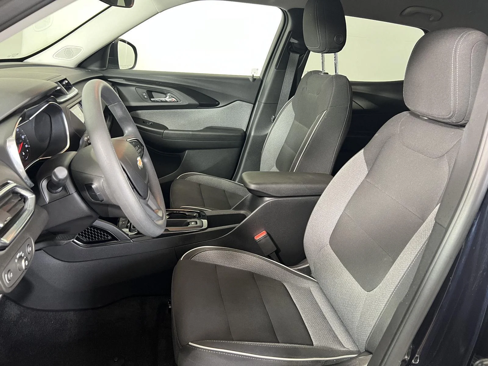 Used 2021 MIDNIGHT BLUE METALLIC Chevrolet LT image 5