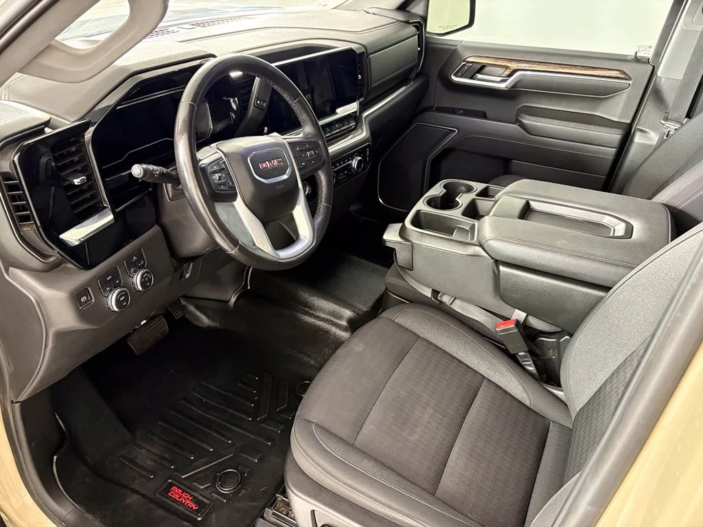 Used 2022 Beige GMC Elevation image 36