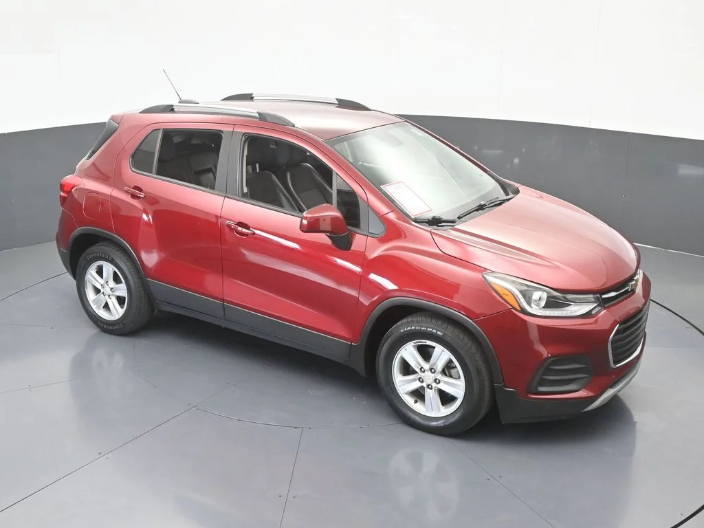 Used 2021 Crimson Metallic Chevrolet LT image 50