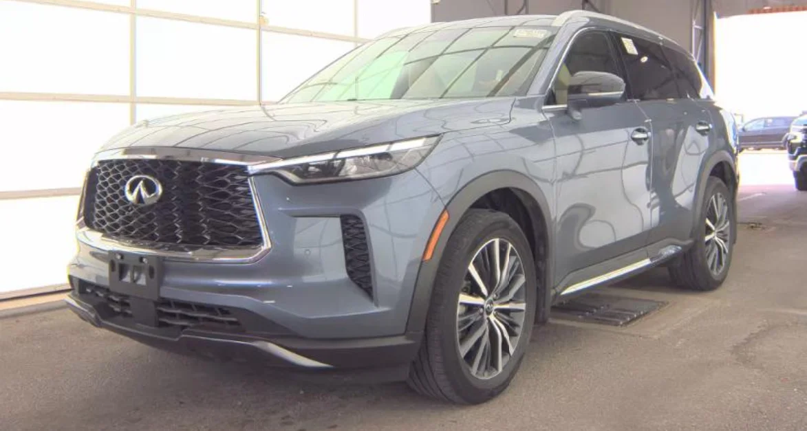 2023 INFINITI QX60 SENSORY AWD's photo