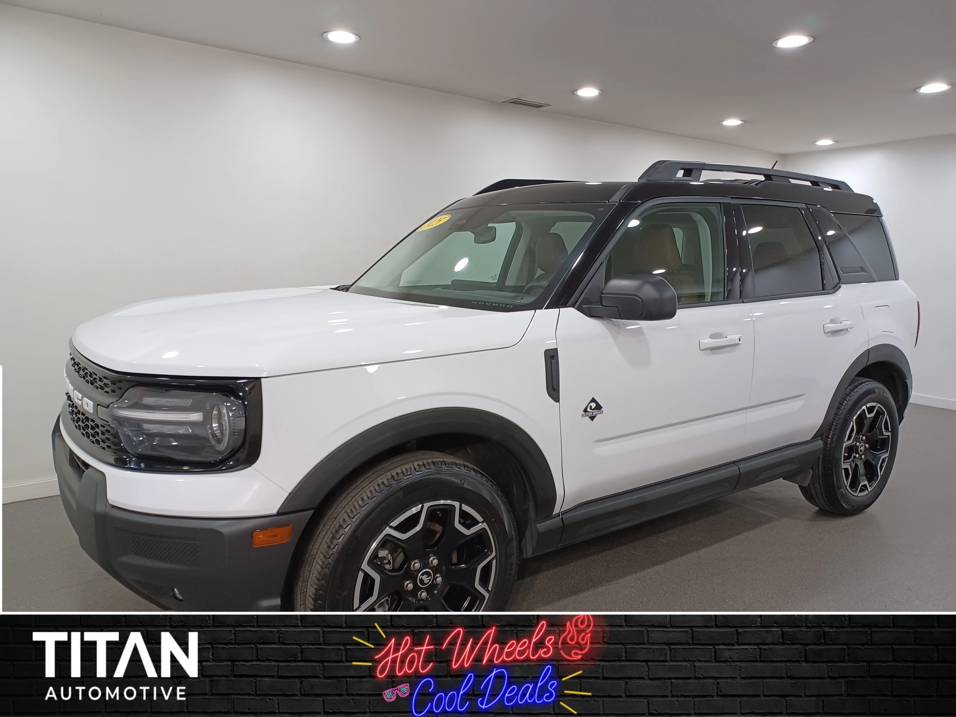 Certified Used 2025 Oxford White Ford Outer Banks 4x4*Adaptive Cruise | Remote Start | Htd Leather | Htd Wheel | Lane Keep Assist image 1