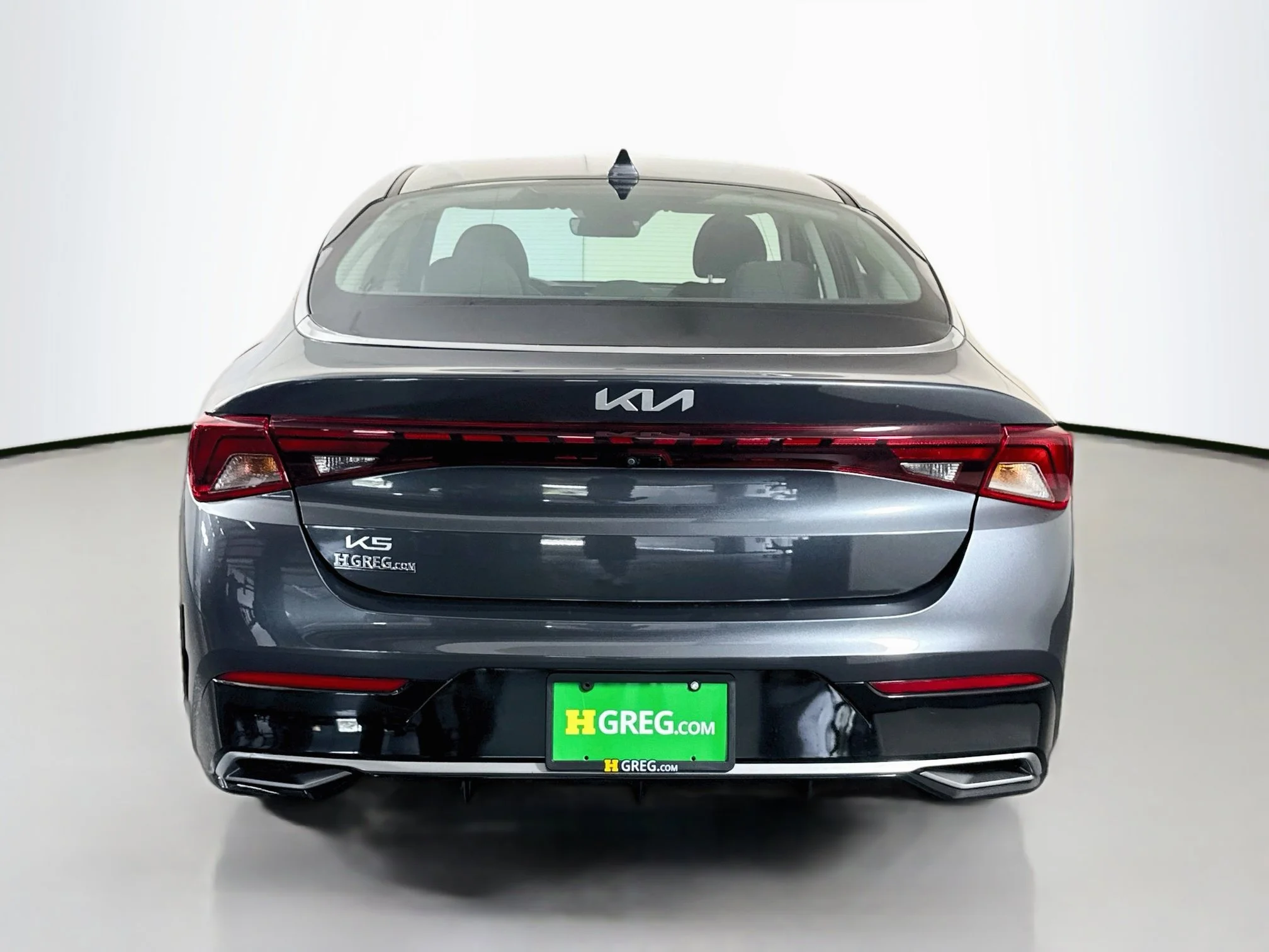 Used 2023 Gravity Gray Kia LXS image 6