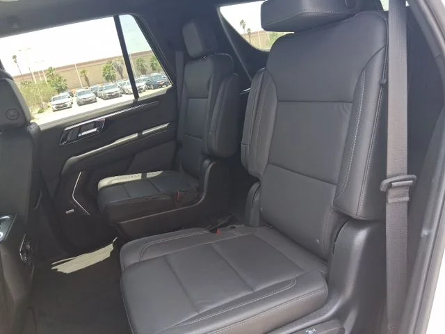 Used 2025 White Chevrolet LT image 16