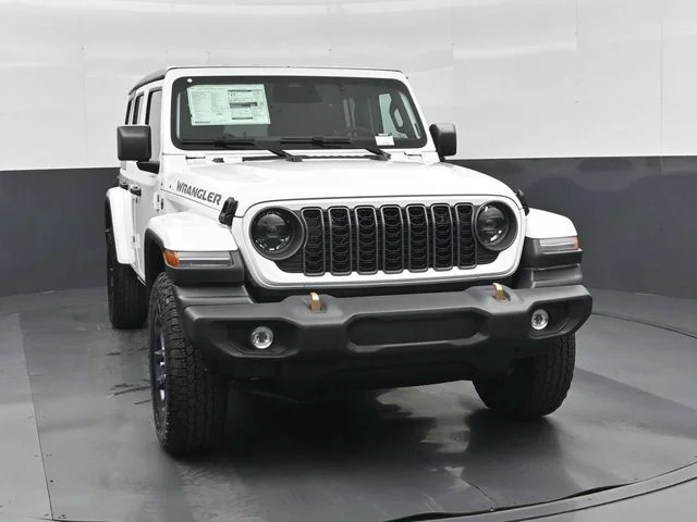 New 2026 Bright White Clear-Coat Exterior Paint Jeep 85th Anniversary Edition image 12