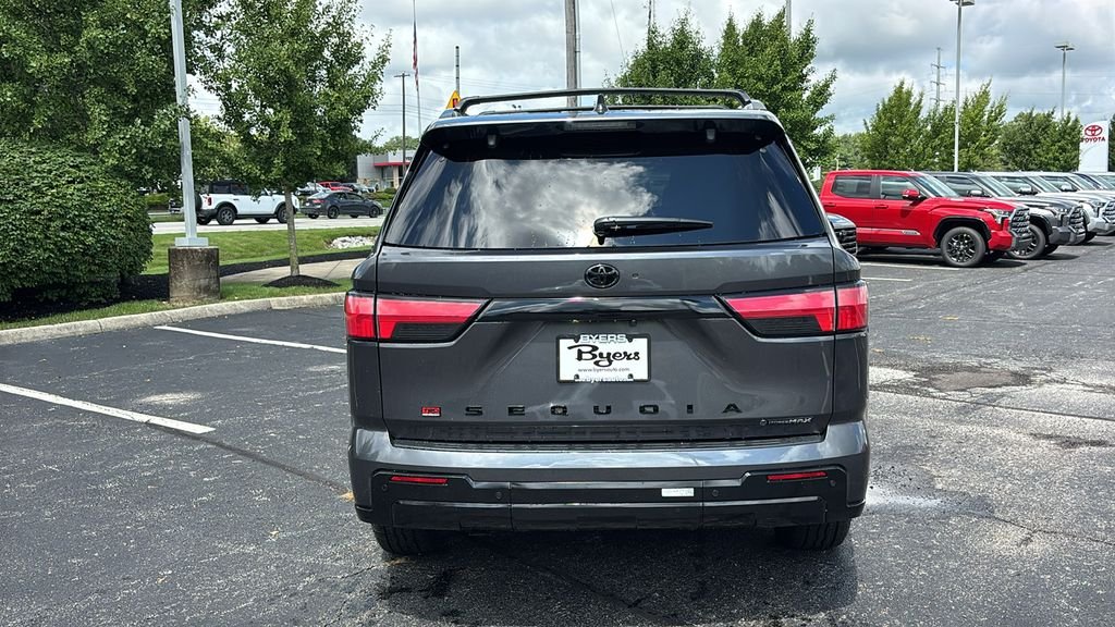 New 2026 Magnetic Gray Metallic Toyota  Platinum image 30