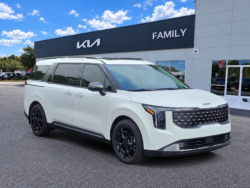 New 2026 Snow White Pearl Kia SX Prestige image 1