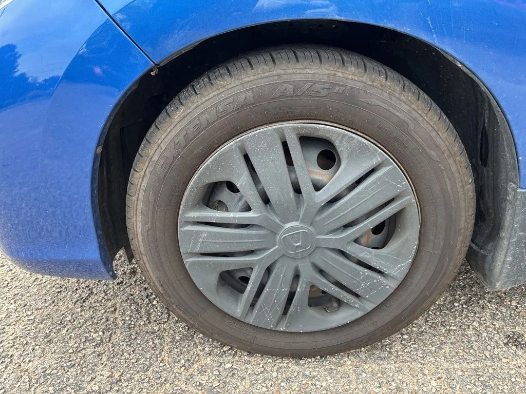 Used 2020  Honda LX image 9