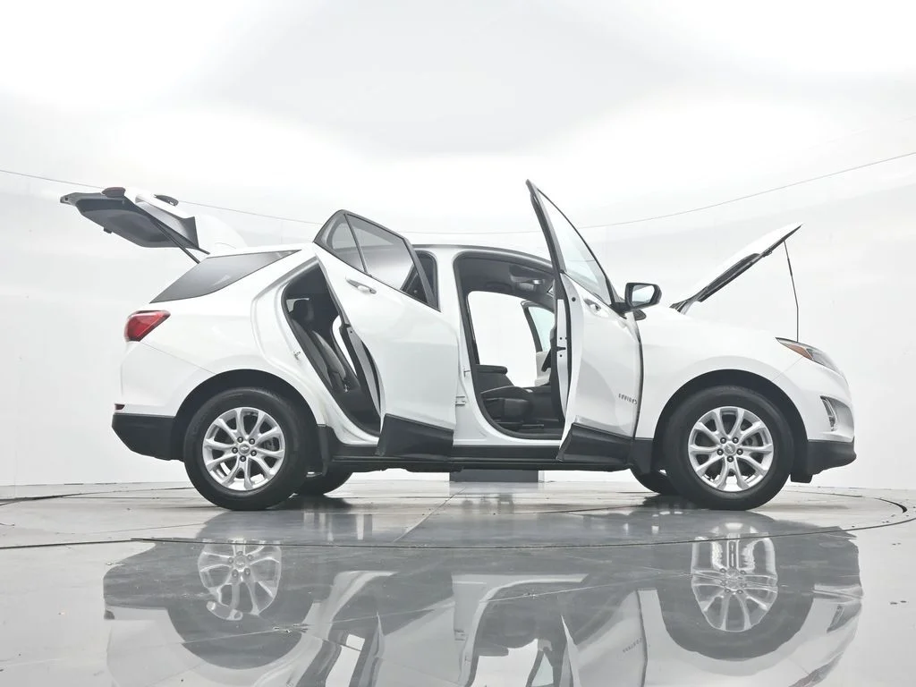 Used 2021 Summit White Chevrolet LS image 52