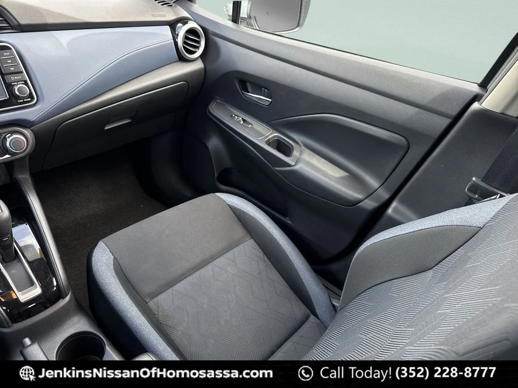 Used 2023 Silver Nissan 1.6 SV image 27