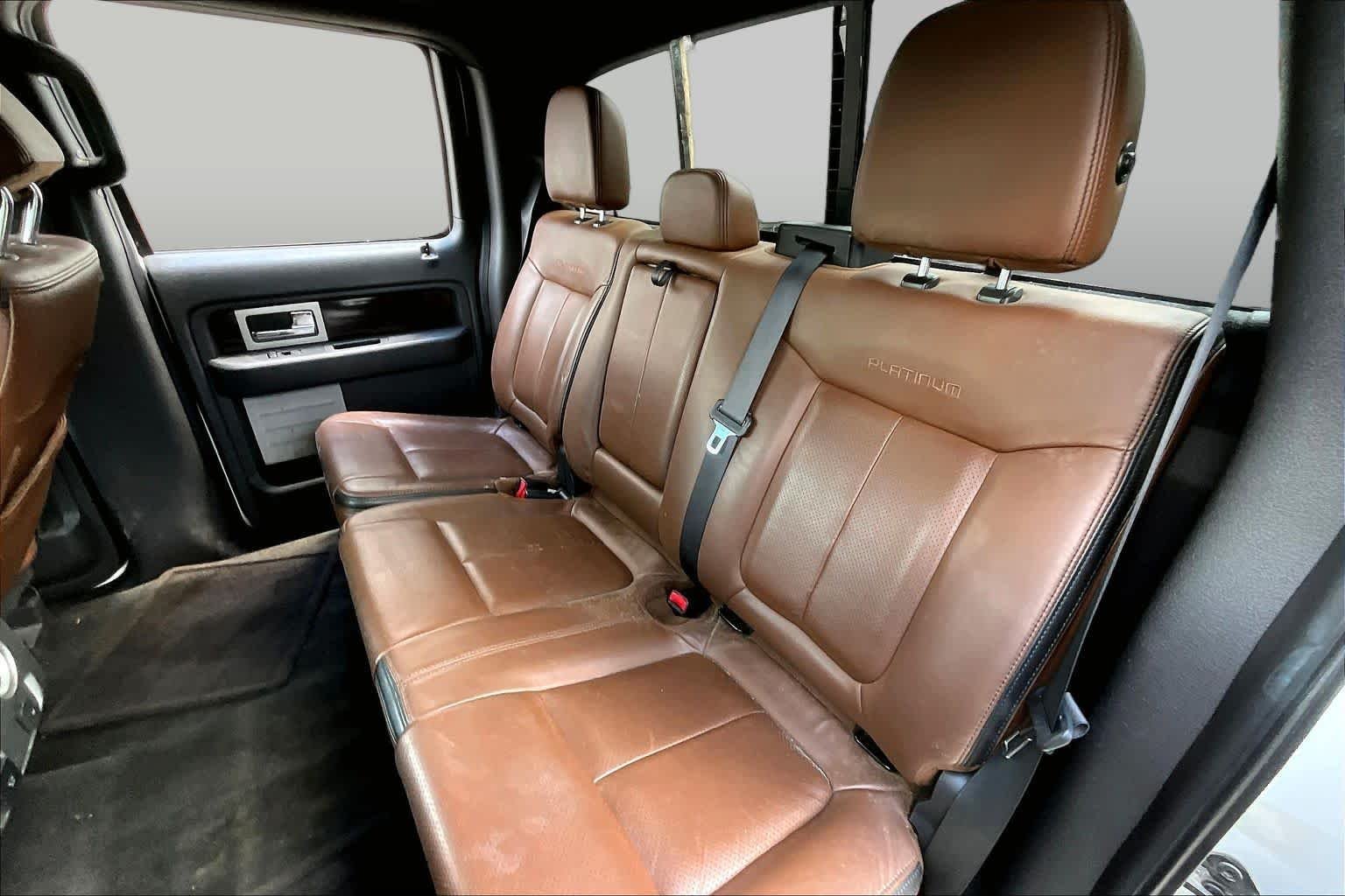 Used 2014 White Platinum Metallic Tri-Coat Ford Platinum image 18