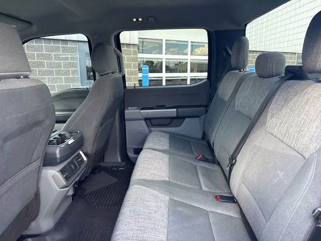 Used 2021 Green Ford XLT image 31