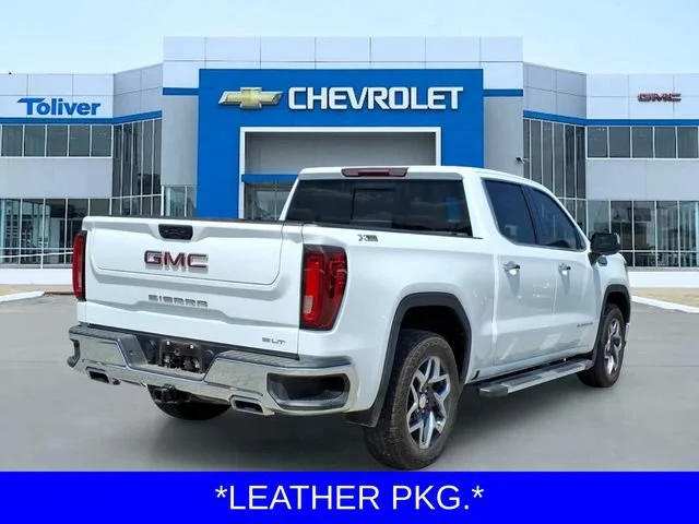 Used 2025 Summit White GMC SLT image 4