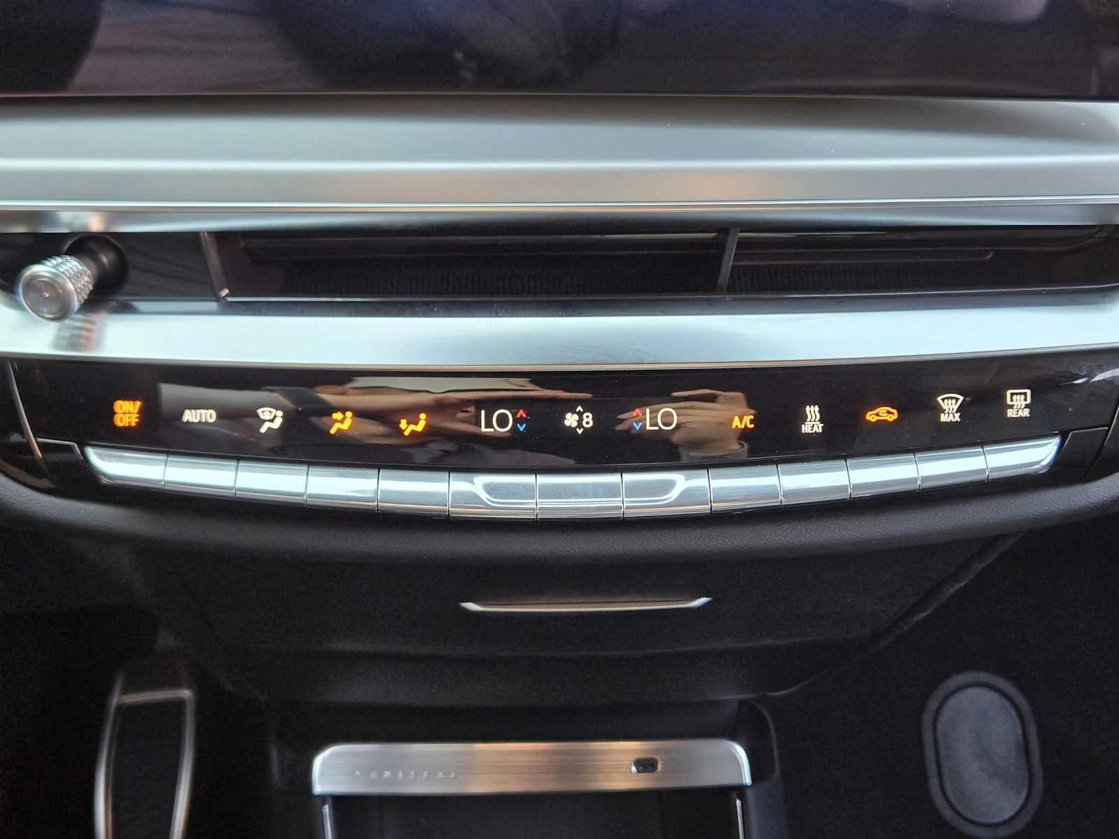 2027 Cadillac LYRIQ Sport - Photo 13