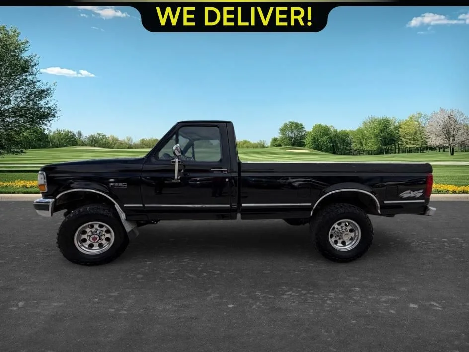 Used 1992  Ford Custom HD image 2