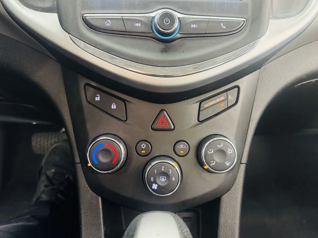 Used 2018 Blue Chevrolet LS image 14