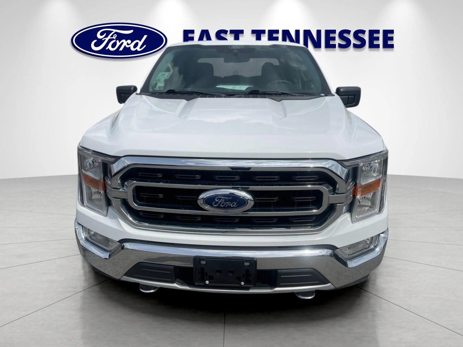 Used 2021 White Ford XLT image 9