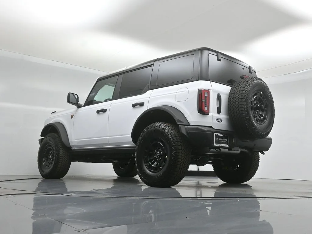 New 2026 White Ford Badlands image 46