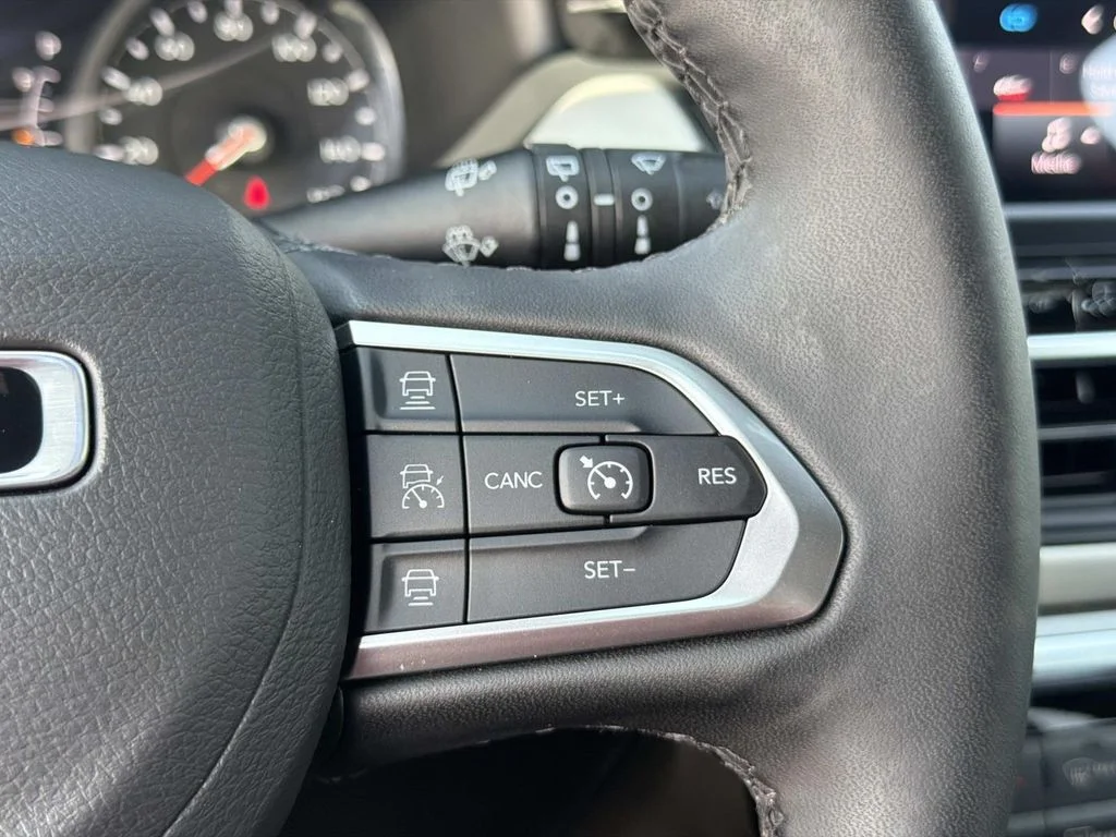 Used 2025 Red Jeep Limited image 24