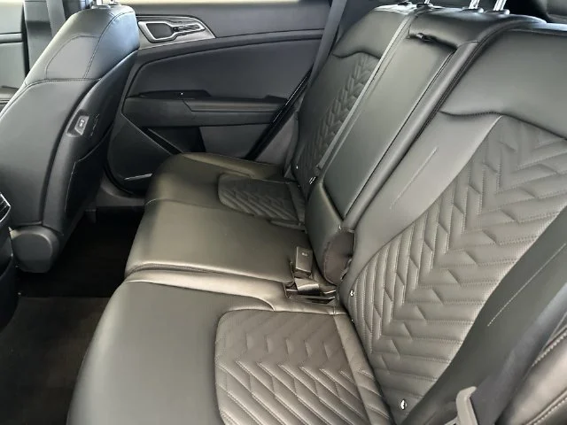 Used 2026 White Kia X-Line image 34
