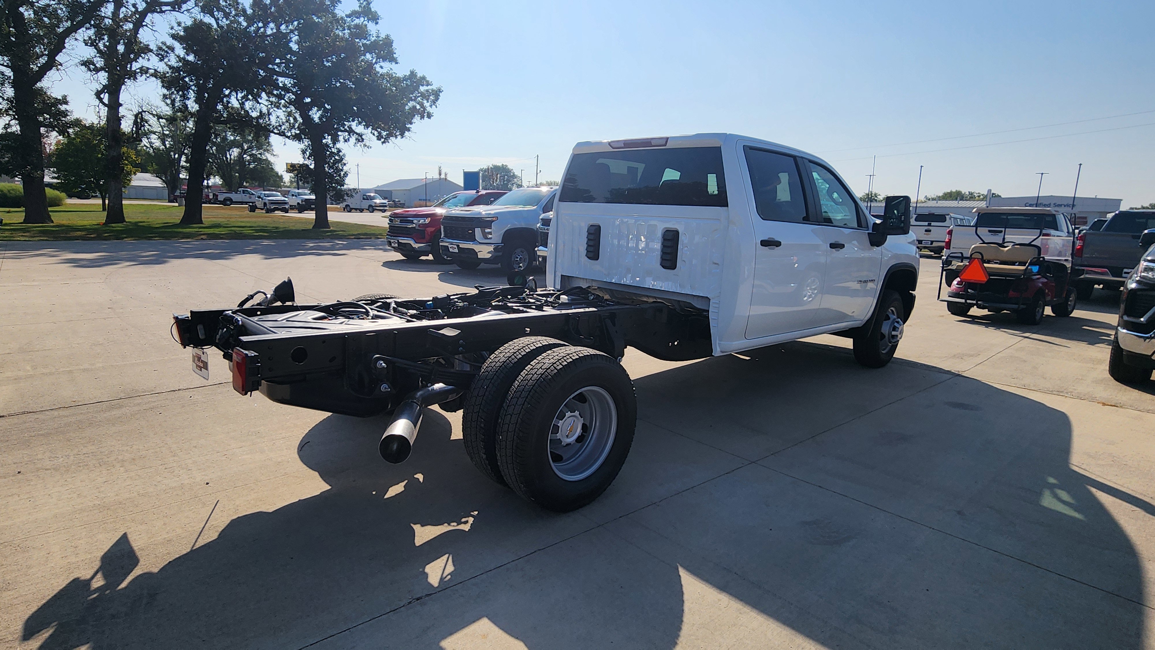 New 2026 Summit White Chevrolet Work Truck image 5