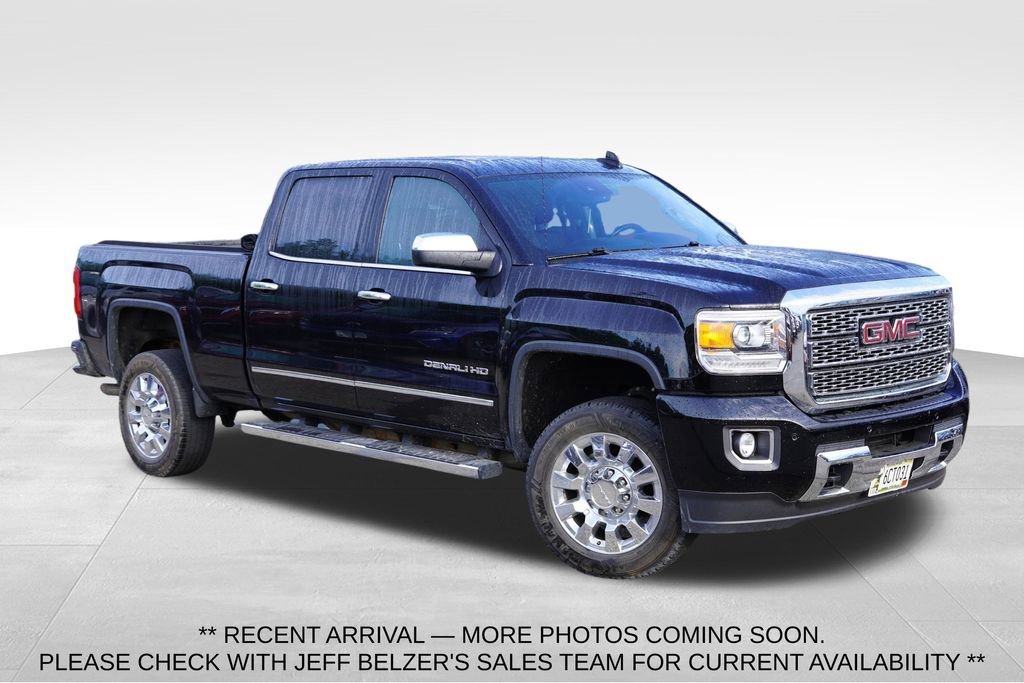 2019 GMC Sierra 4WD Crew Cab Standard Box Denali's photo