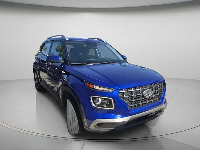 Used 2023 Blue Hyundai Limited image 3