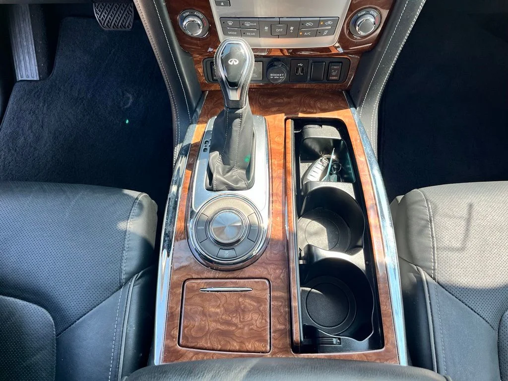 Used 2019 Brown INFINITI LUXE image 20
