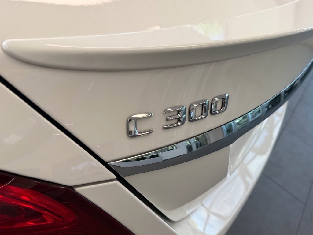 Used 2016 White Mercedes-Benz C 300 image 12