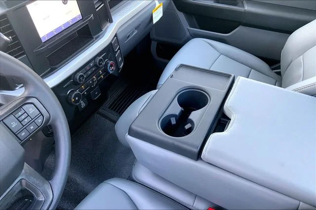 2026 Ford F-250 Super Duty XL - Photo 8