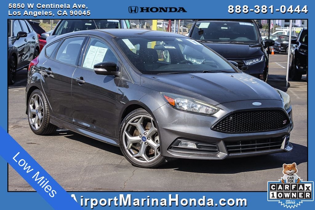 2017 Ford Focus ST