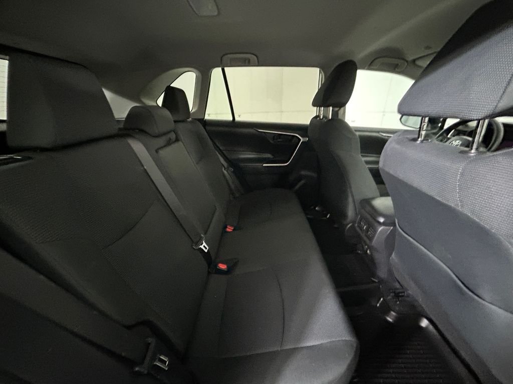 Used 2024 White Toyota LE image 17