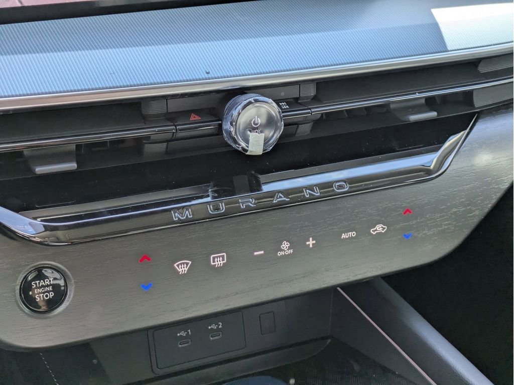 New 2026 Everest White Pearl Tricoat Nissan SL image 14