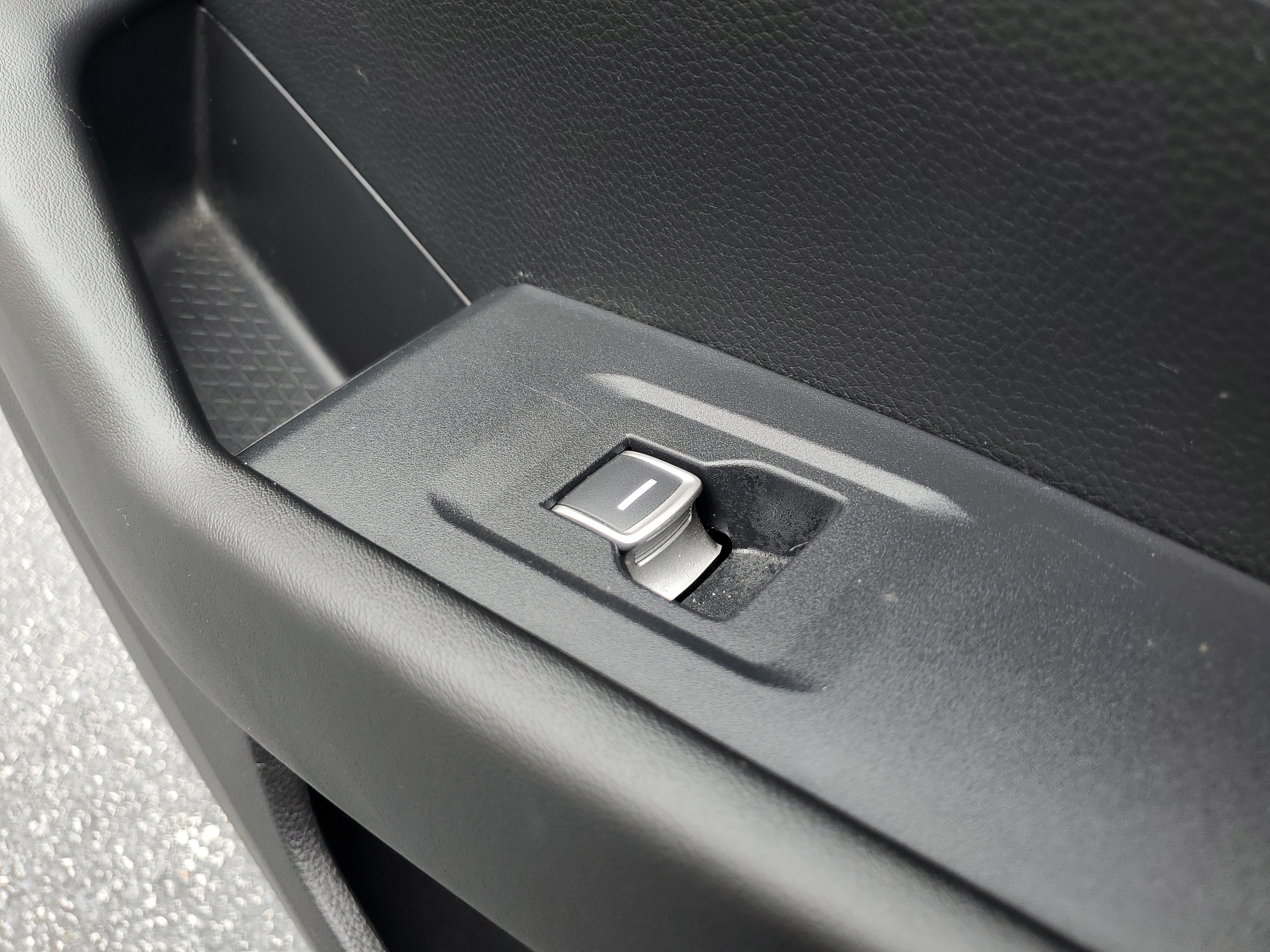 Used 2024  Honda EX image 13