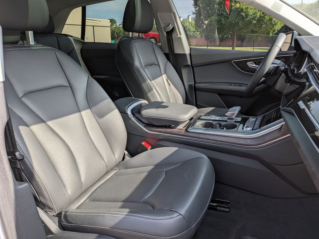 2023 Audi Q8 Premium Plus - Photo 22
