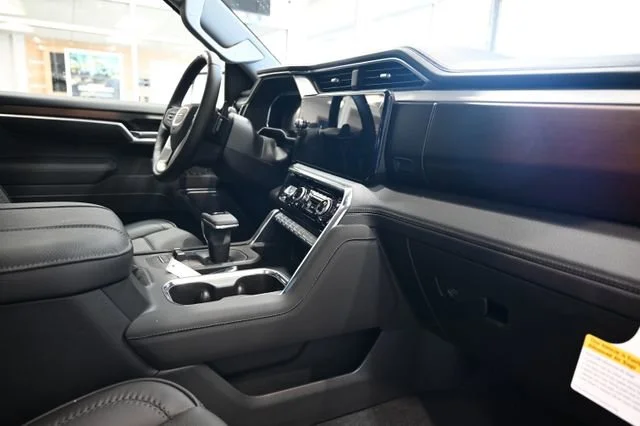 2026 GMC Sierra 1500 Denali - Photo 17