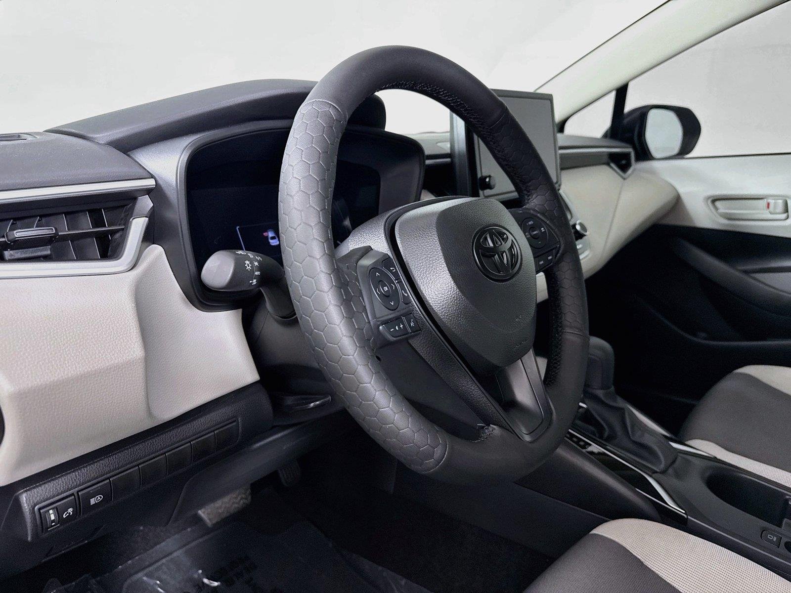 Certified Used 2026 Blueprint Toyota LE image 4