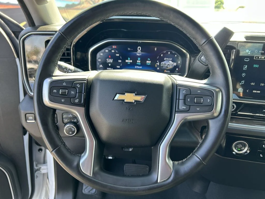 Used 2024 White Chevrolet LT image 9